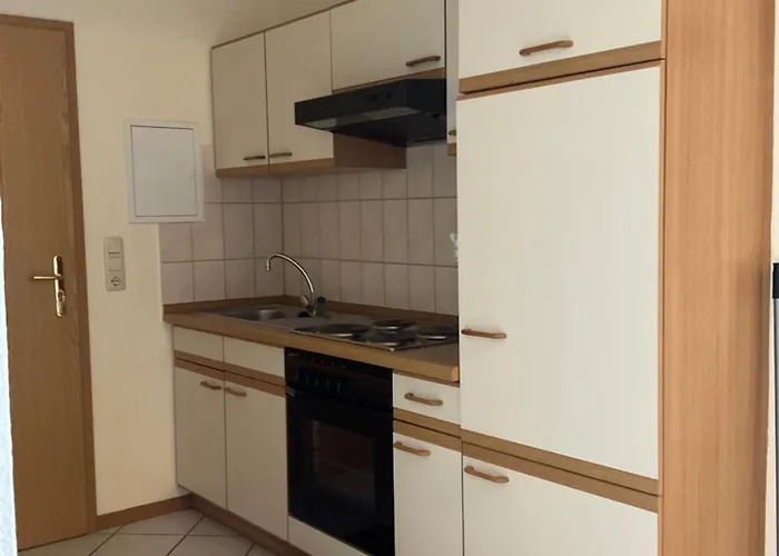 Pensionat Ferienweingut St. Martin Ensch