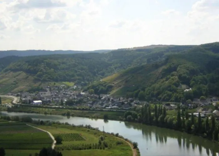 Ferienweingut St. Martin 3*